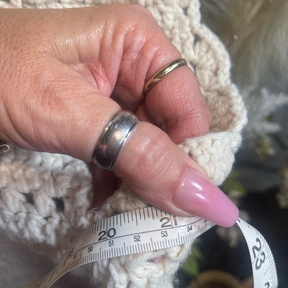 Ivory crocheted Vest, coverups - Picture 7 of 7